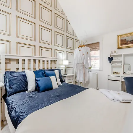 Holiday home Stellas Retreat *